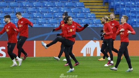 红牛战意昂扬备战欧冠关键战役