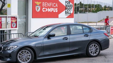 光明未来从车轮开始 本菲卡群星驱车集结开启新赛季征程