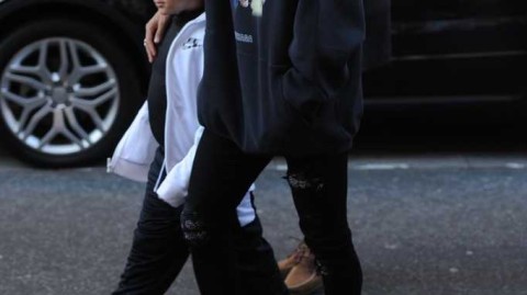 内马尔与卢卡伦敦温馨时光 球场的硬汉也是温柔的父亲