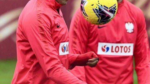 华沙冬训鏖战急，波兰铁骑静候欧预赛收官