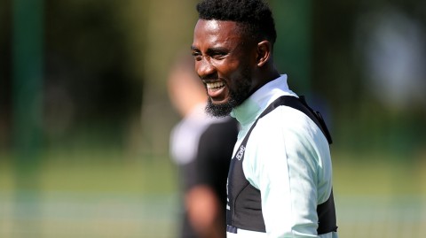 藍狐備戰新篇章：回眸2021年8月萊斯特城英超賽前發佈會與訓練寫真