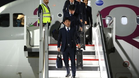 蓝武士出征多哈，森保一率队调整状态迎世界杯