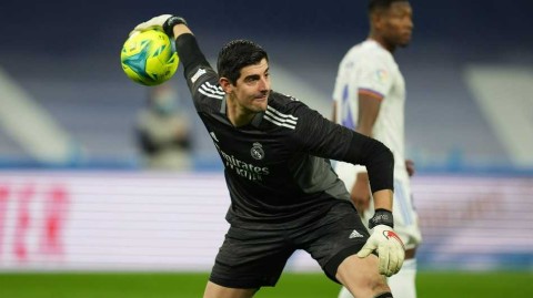 库尔图瓦铁壁神威刷新皇马门将纪录