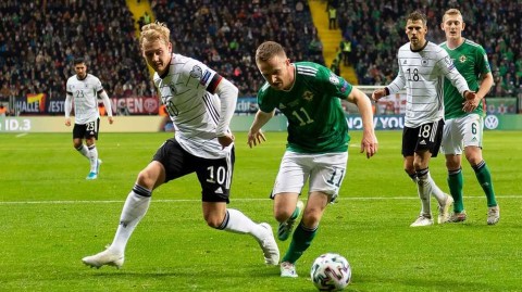 日耳曼战车火力全开，格纳布里闪耀全场大演帽子戏法