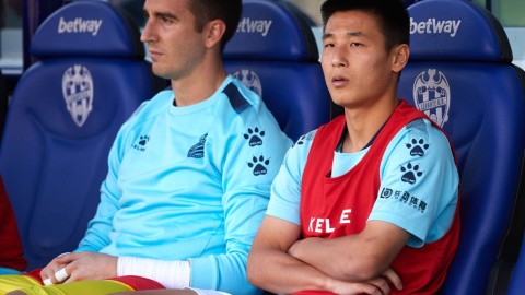 西甲回忆：武磊枯坐板凳，西班牙人客场小胜莱万特