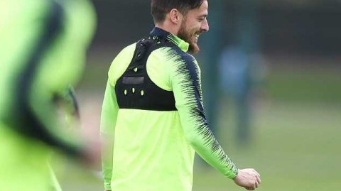 曼市德比硝烟弥漫 蓝月亮剑争冠只求三分