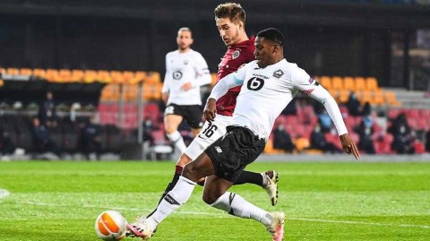 欧冠之夜布拉格折戟，里尔新星闪耀捷克