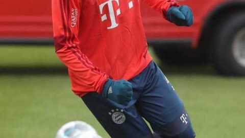 拜仁慕尼黑全力冲刺 库蒂尼奥成备战期最亮眼焦点