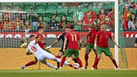 欧国联战报：C罗双响炮轰垮瑞士 葡萄牙四球强势晋级