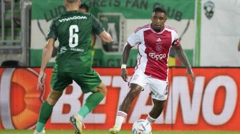 欧联杯附加赛阿贾克斯客场大胜卢多戈雷茨