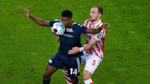 科隆莱茵能源球场的寒夜：柏林联合客场二比一擒下“山羊”