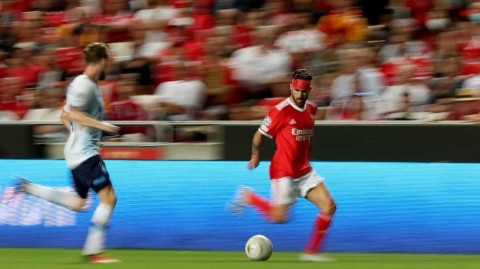 欧冠附加赛本菲卡完胜基辅迪纳摩 光明球场见证强势晋级