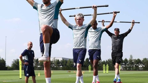 曼城新季启航：平衡术之上，剑指英超王座