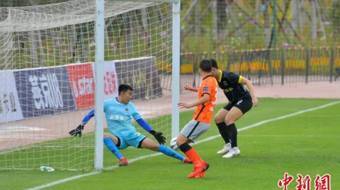 足协杯65周年巅峰对决：山东泰山1-0上海海港，贾德松82分钟世界波绝杀三夺双冠王