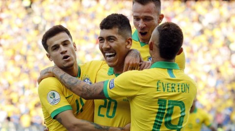 桑巴军团王者归来：美洲杯上的华丽征服与激情定格