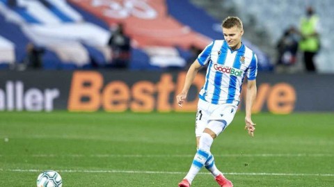 官方：挪威天才厄德高结束租借，从皇家社会回归皇家马德里