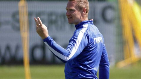 疫情下的绿茵期盼：圣珀尔滕队重启训练，奥地利足球在沉寂后焕发新生