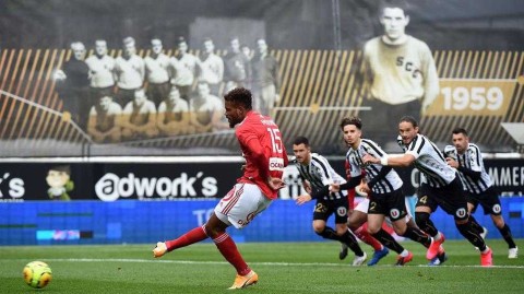 昂热主场激战，3-2逆转布雷斯特夺赛季首胜