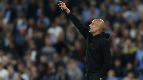 瓜帅蓝月三百战，狂揽十冠铸辉煌