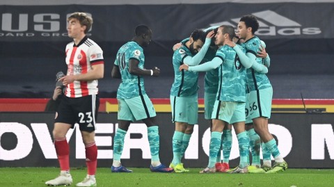 英超关键一战：利物浦客场完胜谢菲联，终结连败阴霾