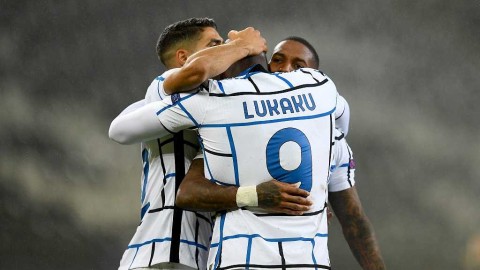 欧冠生死战：卢卡库梅开二度，国米客场3-2力擒门兴保留出线火种