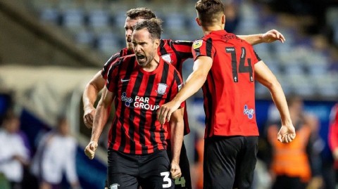 英冠赛场普雷斯顿一击制胜延续不败金身，考文垂主场遗憾告负