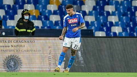 续约锁定未来，那不勒斯与迪洛伦佐共铸辉煌