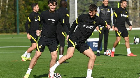 蓝军集结科巴姆，图赫尔精兵待战西伦敦德比