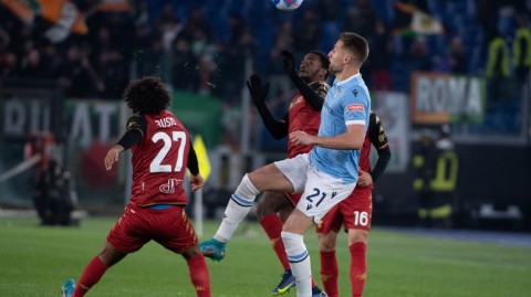 蓝鹰点杀威尼斯，因莫比莱加冕队史意甲射手王