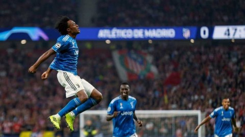 尤文妖星魔性舞蹈震撼欧冠 C罗目睹神奇一幕目瞪口呆