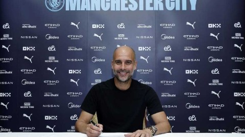 曼城与传奇主帅瓜迪奥拉续写蓝月新篇章至二零二五年