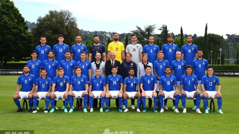 蓝衣军团罗马亮剑　亚平宁男模蓄势待发