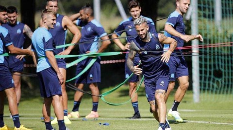 烈日下的疾驰：马赛队全力冲刺新赛季