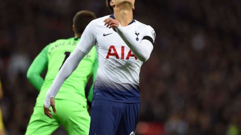 热刺中场阿里因调侃新冠病毒遭禁赛，将无缘复赛后对阵曼联关键战