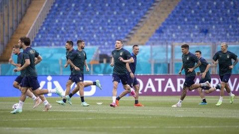 罗马奥林匹克静待蓝衣军团 曼奇尼赛前训话点燃战火