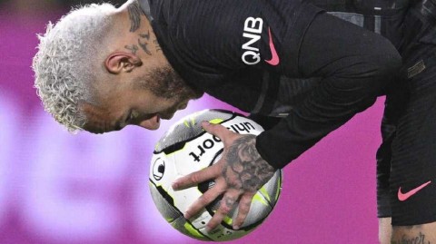 巴黎决意告别浮华时代 内马尔面临何去何从