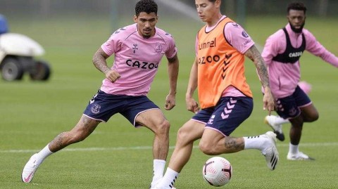 哈梅斯驾到！埃弗顿备战英超新赛季，J罗首训秀神技征服全队