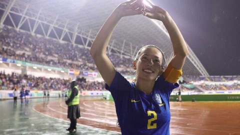 桑巴荣耀绿茵绽放 青春战舞季军加冕