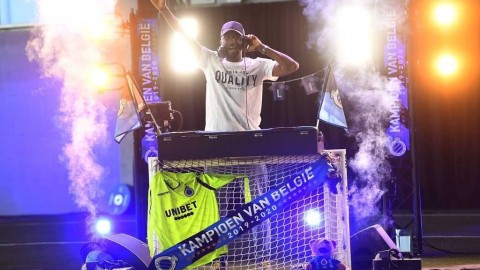 疫情之下比甲冠军尘埃落定 布鲁日荣耀加冕