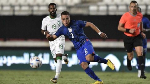 绿茵场上的战术博弈：沙特阿拉伯与美国互交白卷背后的故事