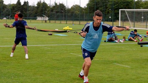 盛夏集结！波尔多全力冲刺新赛季，备战光影直击