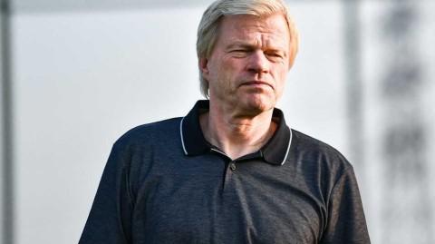 狮王驾到！卡恩北京门将特训营开课 亲自示范震慑全场