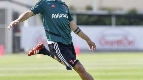 王者归来！迪巴拉痊愈复训，尤文图斯迎来“小魔仙”