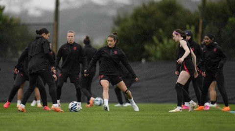 卫冕之路的启程：美国女足世界杯首战背后的故事