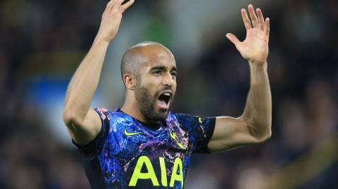 英联杯特富摩尔球场之夜：小卢卡斯替补登场头槌建功，热刺客场一球小胜伯恩利晋级八强