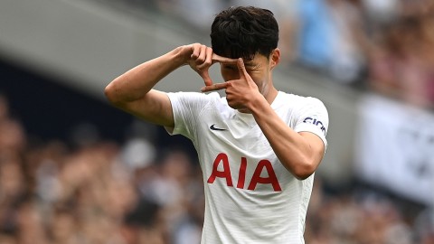 英超揭幕战爆冷门：孙兴慜天外飞仙一剑封喉，热刺气走曼城