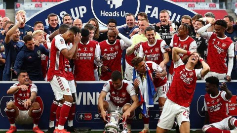 王者之心：奥巴梅扬双响定乾坤，枪手逆袭切尔西加冕足总杯第十四冠