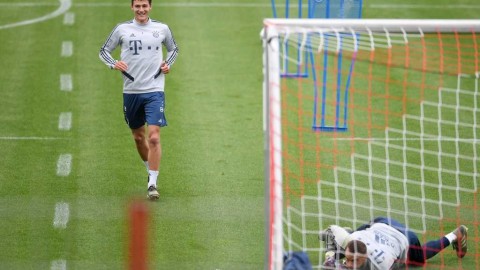 禁令解除后的绿茵欢歌：拜仁众将轻装上阵，重启冠军征程