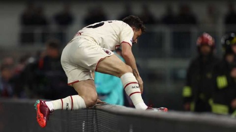 红黑军团正式买断弗洛伦齐 续约至二零二五年