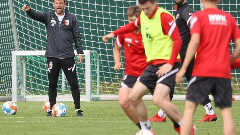 奥格斯堡全力冲刺，新赛季首胜在此一搏